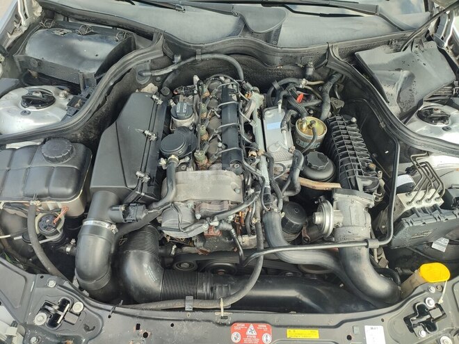 Mercedes C 220 2000, 390,000 km - 2.2 л - Bakı