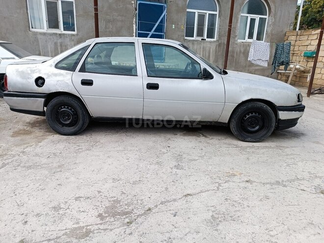 Opel Vectra 1995, 398,562 km - 1.8 l - Mingəçevir