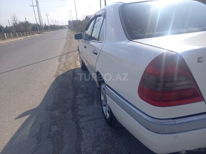 Mercedes C 220 1996, 150,000 km - 2.2 l - Bakı