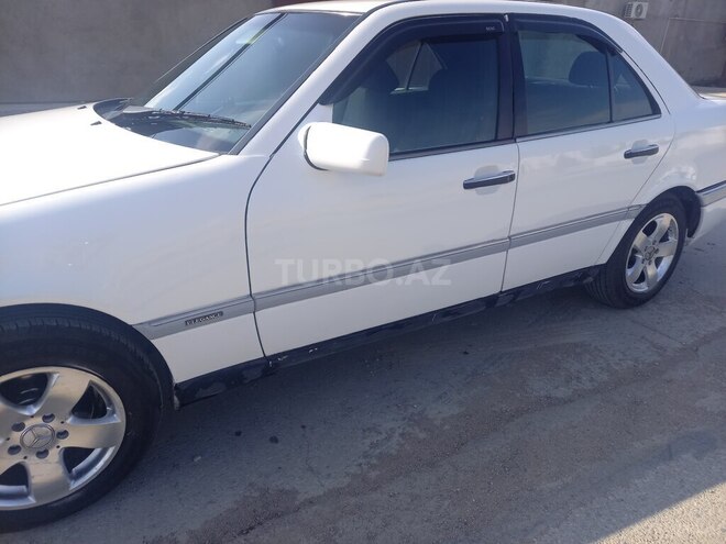 Mercedes C 220 1996, 150,000 km - 2.2 l - Bakı