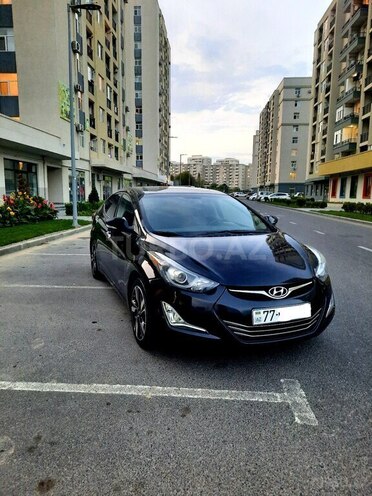 Hyundai Elantra 2015, 90,000 km - 1.8 l - Bakı