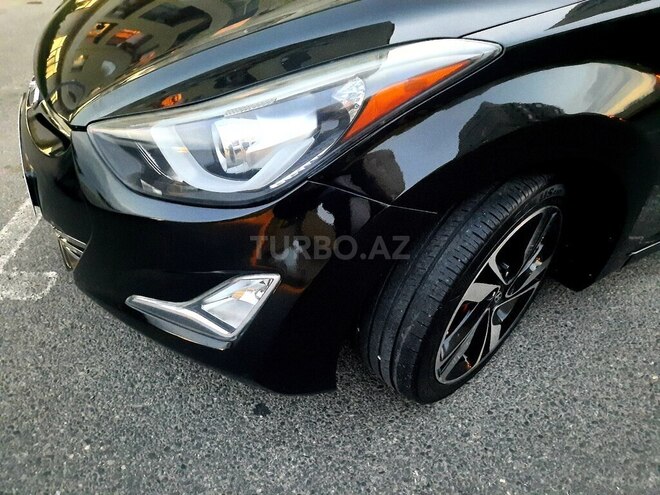Hyundai Elantra 2015, 90,000 km - 1.8 l - Bakı