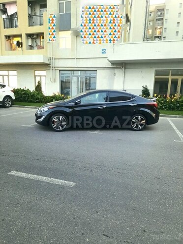 Hyundai Elantra 2015, 90,000 km - 1.8 l - Bakı