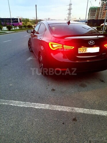 Hyundai Elantra 2015, 90,000 km - 1.8 l - Bakı