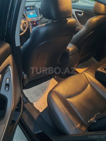 Hyundai Elantra 2015, 90,000 km - 1.8 l - Bakı