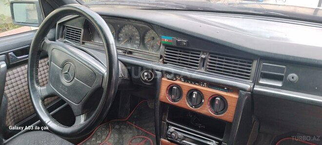 Mercedes 190 1993, 350,000 km - 2.0 l - Sumqayıt