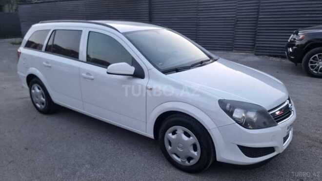 Opel Astra 2009, 182,500 km - 1.3 л - Bakı