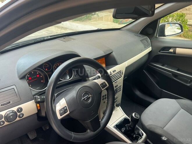 Opel Astra 2008, 179,500 km - 1.3 l - Bakı