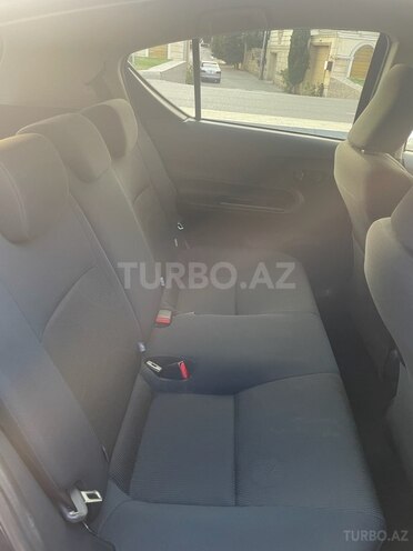 Toyota Prius C 2016, 126,000 km - 1.5 l - Bakı