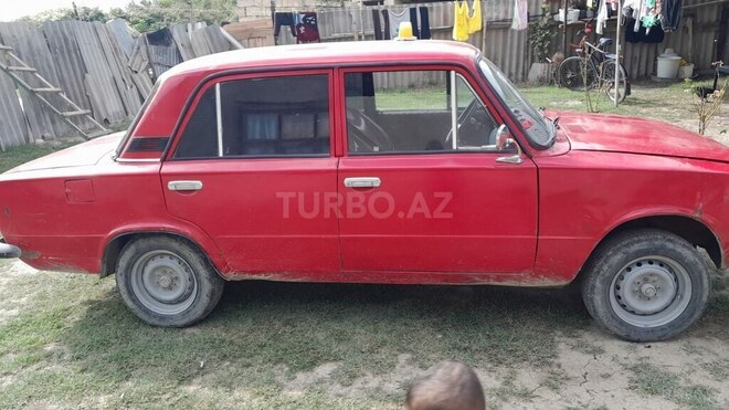 LADA (VAZ) 2111 1983, 250,000 km - 1.5 l - Xaçmaz