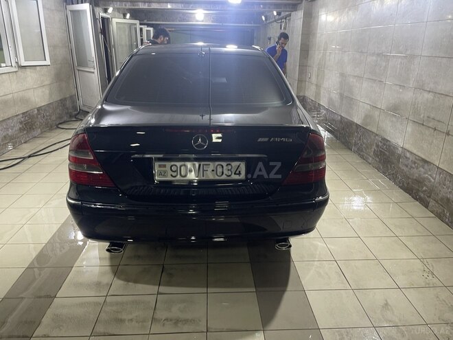 Mercedes E 270 2002, 232,000 km - 2.7 l - Bakı