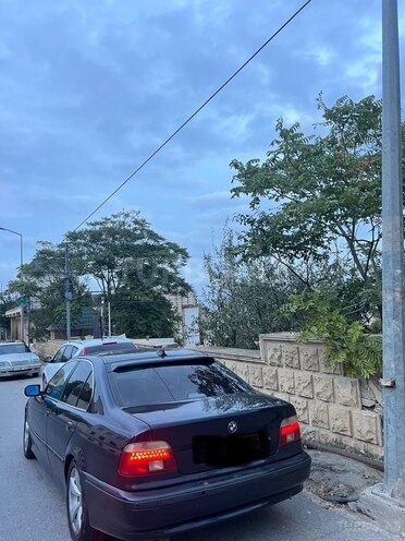 BMW 525 2000, 250,000 km - 2.5 л - Bakı