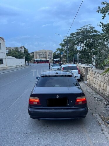 BMW 525 2000, 250,000 km - 2.5 л - Bakı