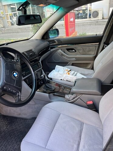 BMW 525 2000, 250,000 km - 2.5 л - Bakı