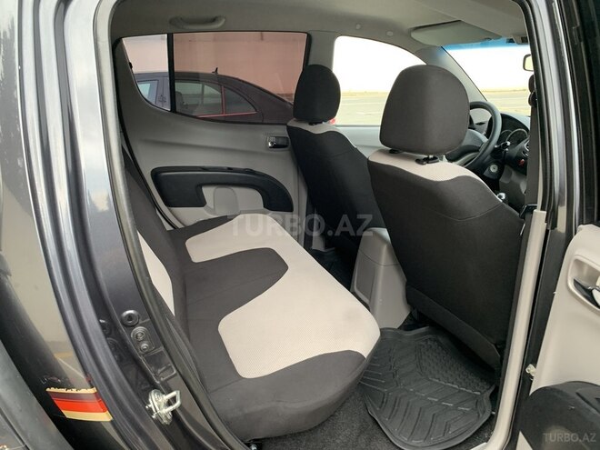 Mitsubishi L200 2013, 174,500 km - 2.5 l - Bakı