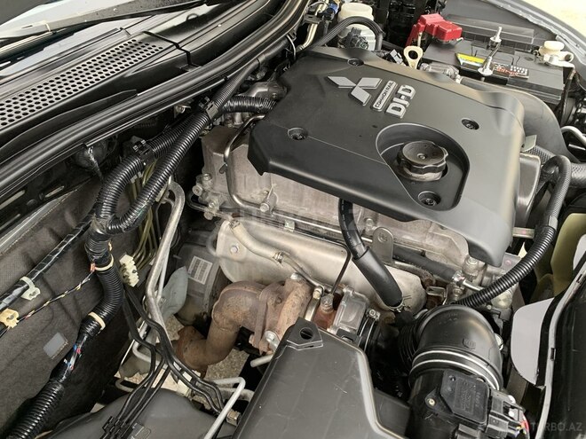 Mitsubishi L200 2013, 174,500 km - 2.5 l - Bakı