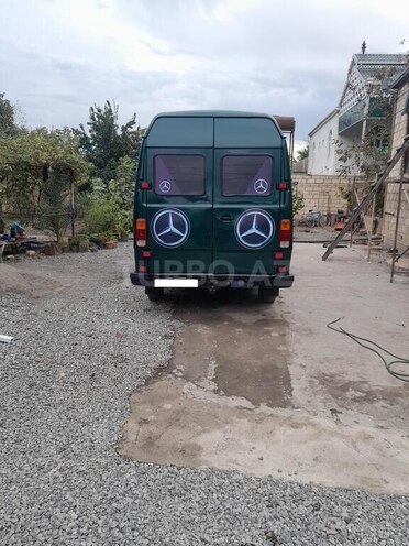 Mercedes 208 D 1991, 320,201 km - 2.5 l - Bərdə