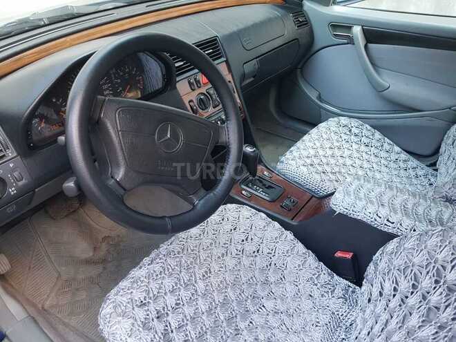 Mercedes C 240 1997, 320,000 km - 2.4 l - Bakı