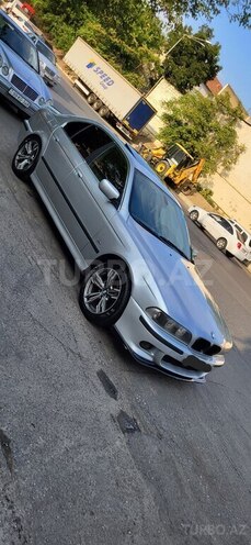 BMW 525 2001, 185,000 km - 2.5 l - Bakı