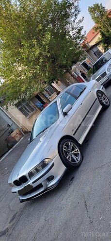 BMW 525 2001, 185,000 km - 2.5 l - Bakı