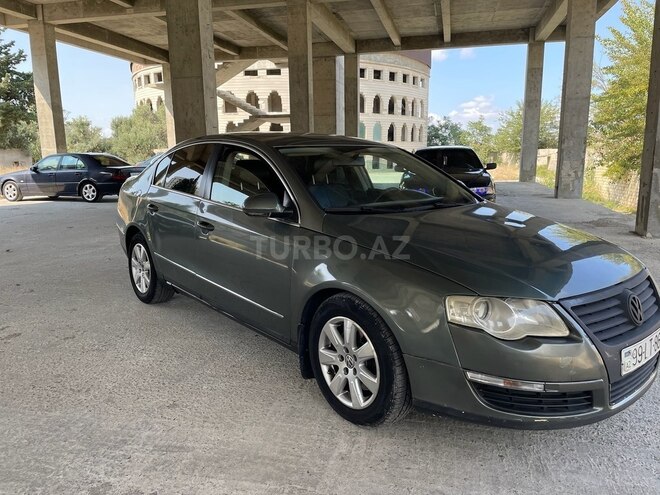 Volkswagen Passat 2005, 257,000 km - 2.0 l - Bakı