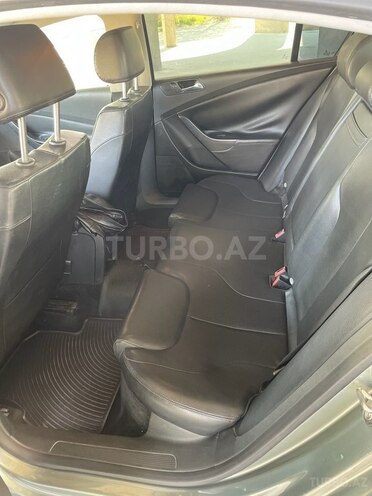 Volkswagen Passat 2005, 257,000 km - 2.0 l - Bakı