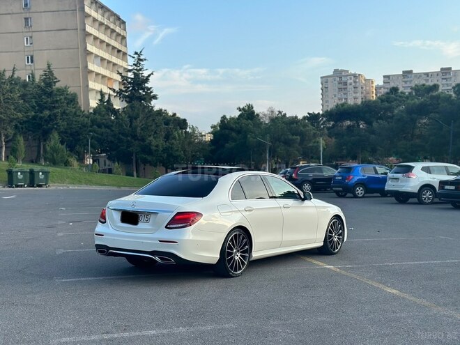 Mercedes E 220 2017, 91,300 km - 2.0 l - Bakı