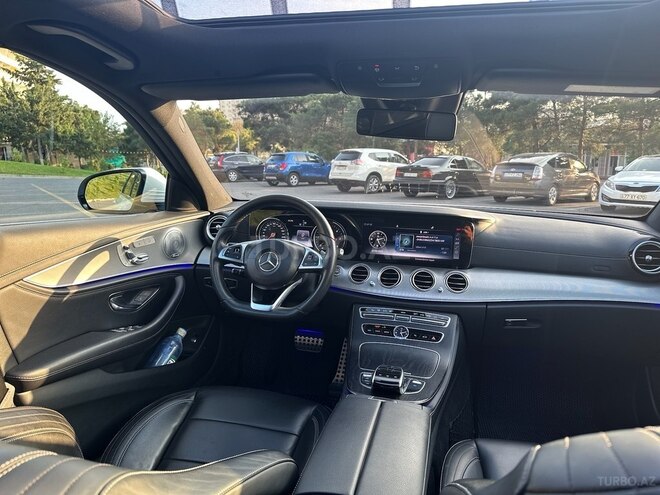 Mercedes E 220 2017, 91,300 km - 2.0 l - Bakı