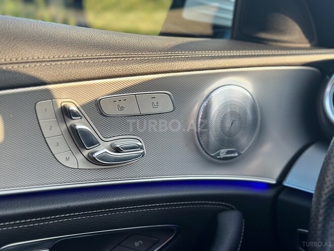 Mercedes E 220 2017, 91,300 km - 2.0 l - Bakı