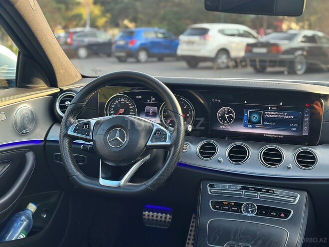 Mercedes E 220 2017, 91,300 km - 2.0 l - Bakı