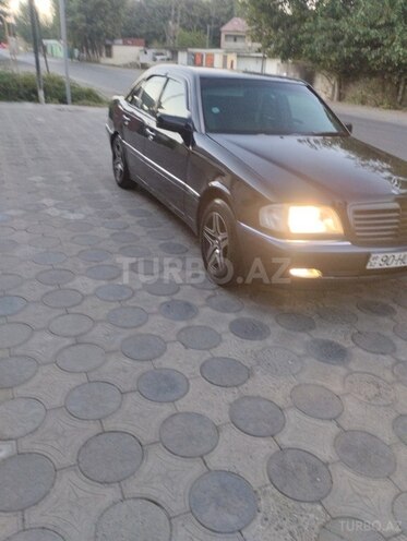 Mercedes C 220 1996, 210,000 km - 2.2 l - Bakı
