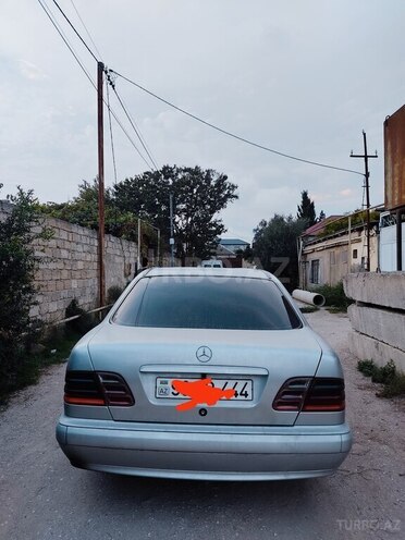 Mercedes E 220 2000, 527,000 km - 2.2 l - Bakı