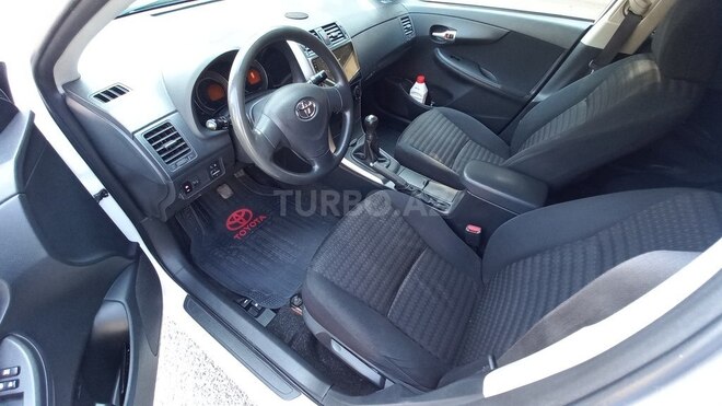Toyota Corolla 2007, 188,000 km - 1.4 l - Bakı