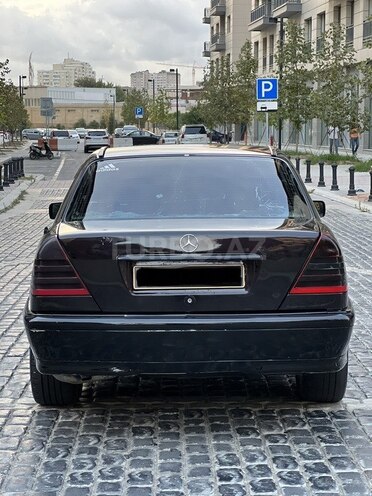 Mercedes C 180 1996, 296,000 km - 1.8 л - Bakı