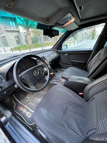 Mercedes C 180 1996, 296,000 km - 1.8 л - Bakı