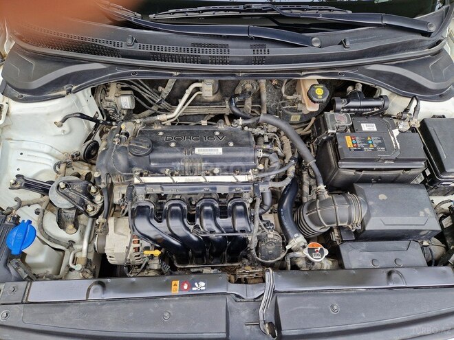 Hyundai Accent 2018, 43,077 km - 1.6 л - Bakı