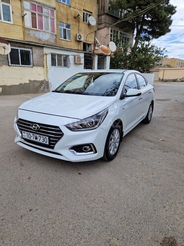 Hyundai Accent 2018, 43,077 km - 1.6 л - Bakı