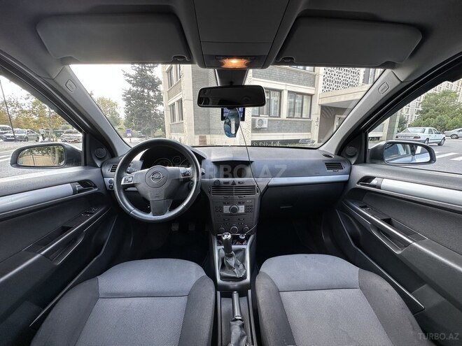 Opel Astra 2006, 285,200 km - 1.3 l - Bakı