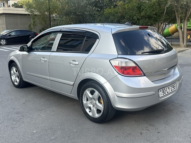 Opel Astra 2006, 285,200 km - 1.3 l - Bakı