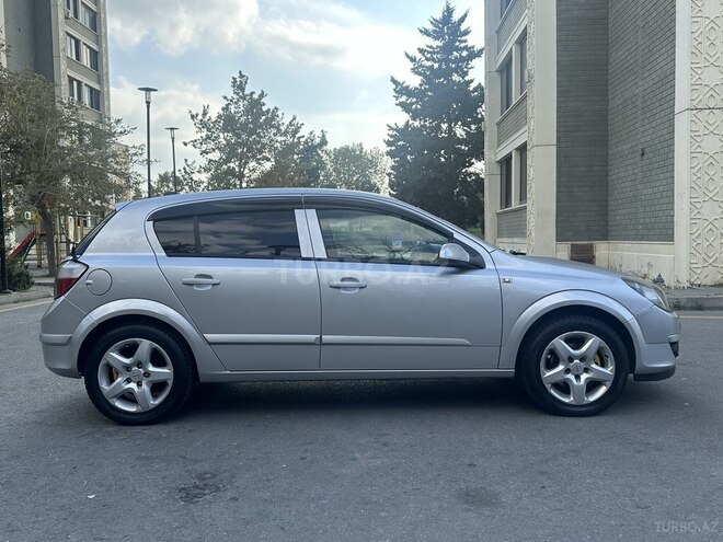 Opel Astra 2006, 285,200 km - 1.3 l - Bakı