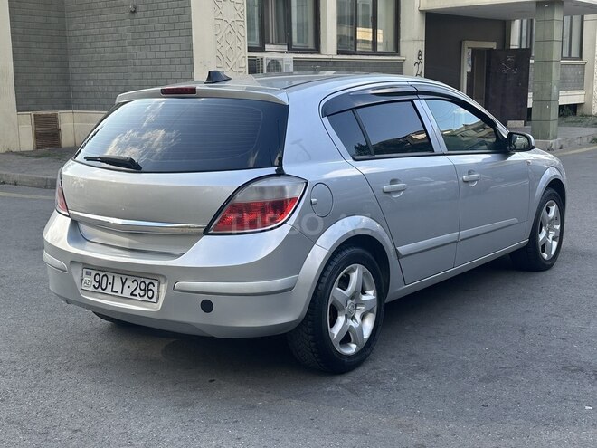 Opel Astra 2006, 285,200 km - 1.3 l - Bakı