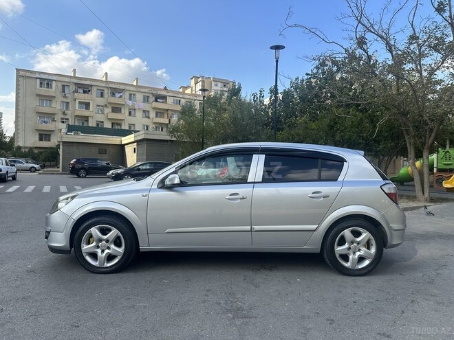 Opel Astra 2006, 285,200 km - 1.3 l - Bakı