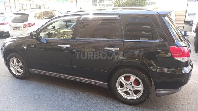 Mitsubishi Airtrek 2002, 286,000 km - 2.0 l - Bakı
