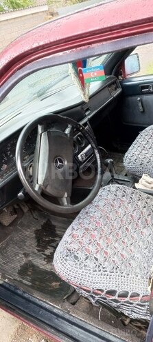 Mercedes 190 1988, 122,000 km - 2.0 l - Lənkəran