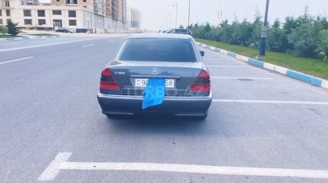 Mercedes C 180 1997, 333,000 km - 1.8 l - Bakı