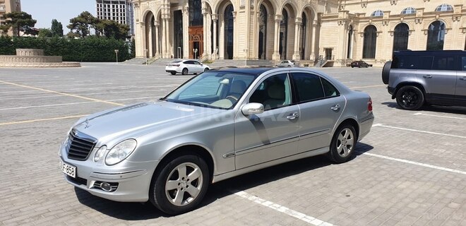 Mercedes E 280 2006, 230,000 km - 3.0 l - Bakı