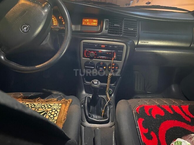 Opel Vectra 2000, 333,366 km - 1.8 l - Qazax