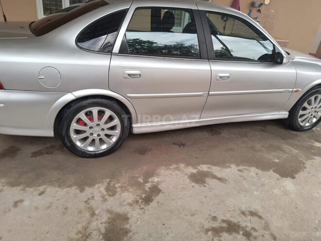 Opel Vectra 2000, 333,366 km - 1.8 l - Qazax