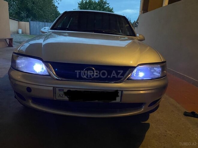 Opel Vectra 2000, 333,366 km - 1.8 l - Qazax