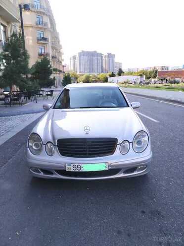 Mercedes E 220 2003, 285,000 km - 2.2 l - Bakı